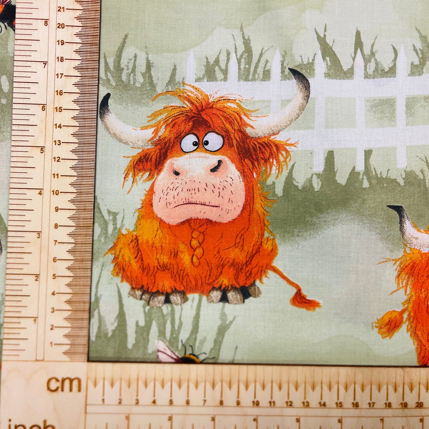 100% Kokvilnas audums - jautrie bullīši 125 g/m²