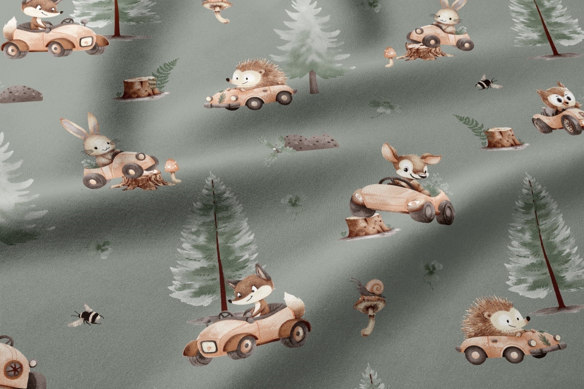 Attēls ar 100% Kokvilnas audums - meža zvēri automobīļos 125 g/m – pieejams Šarlotes audumi
