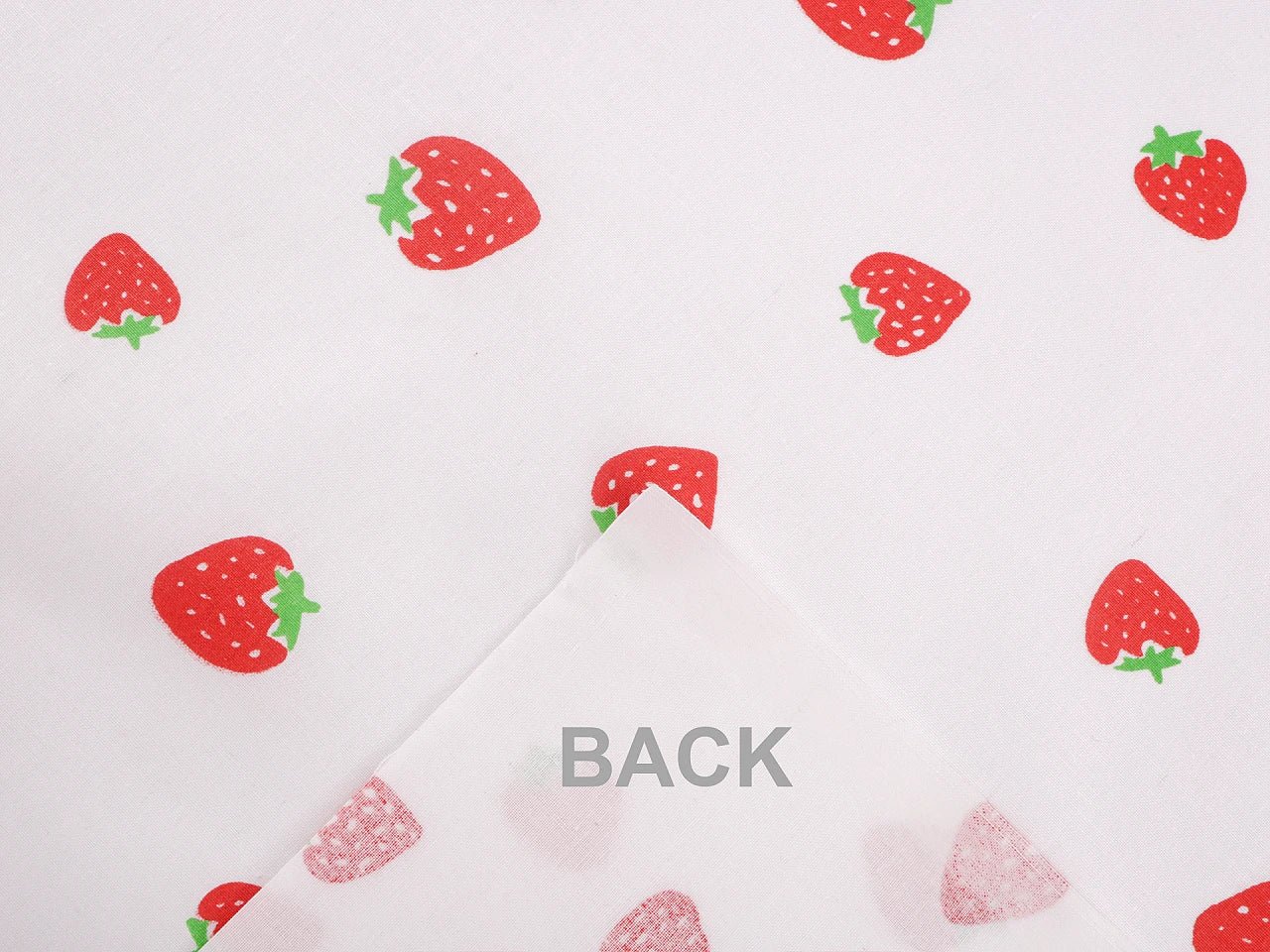 100% cotton strawberry fabric, 125 g/m² – available at Šarlotes audumi