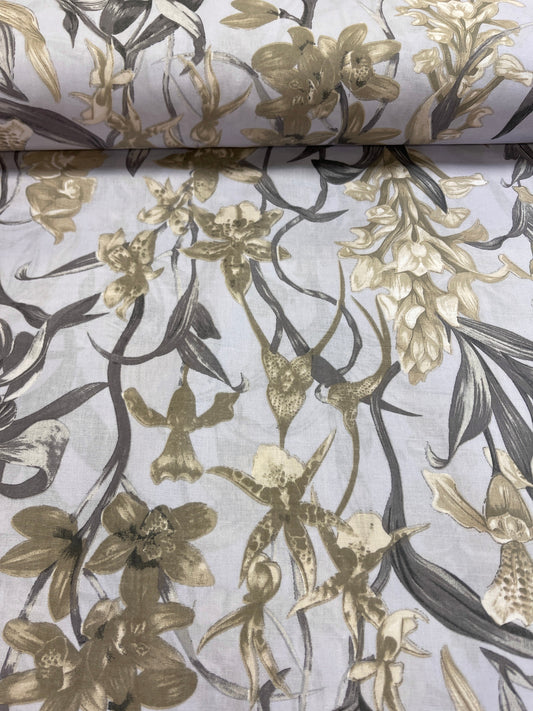 100% Kokvilnas audums - ziedu motīvs pelēka 125 g/m²