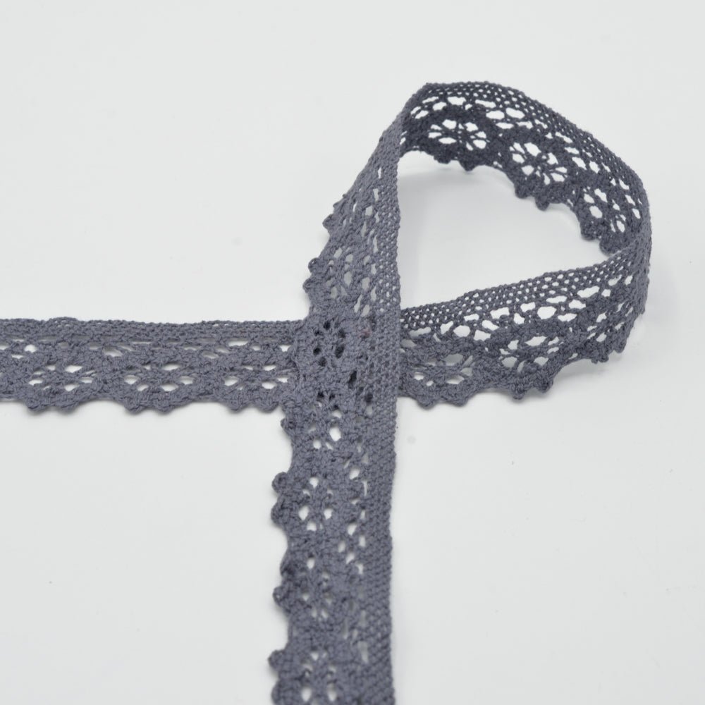 100% Kokvilnas mežģīne 3 cm - pelēka