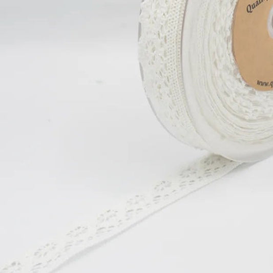 100% Kokvilnas mežģīne 3 cm - piena balta