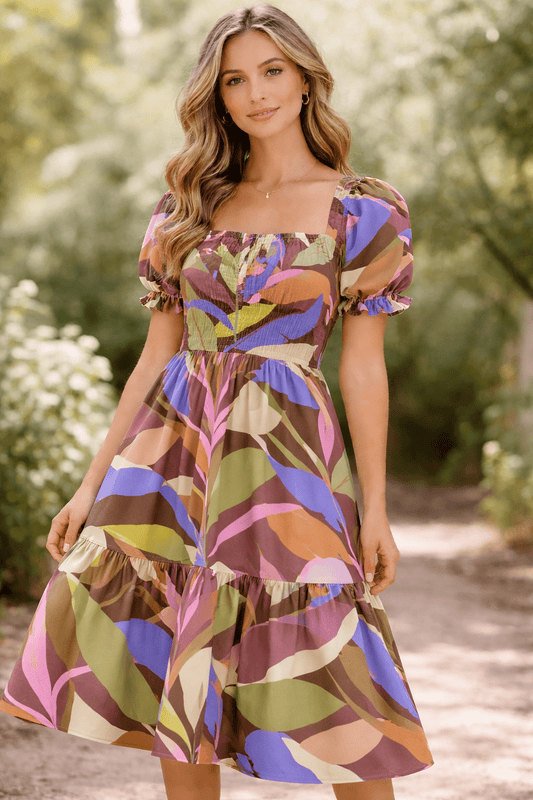 Attēls ar 100% Viskozes audums - košās tropu lapas 125 g/m² – pieejams Šarlotes audumi