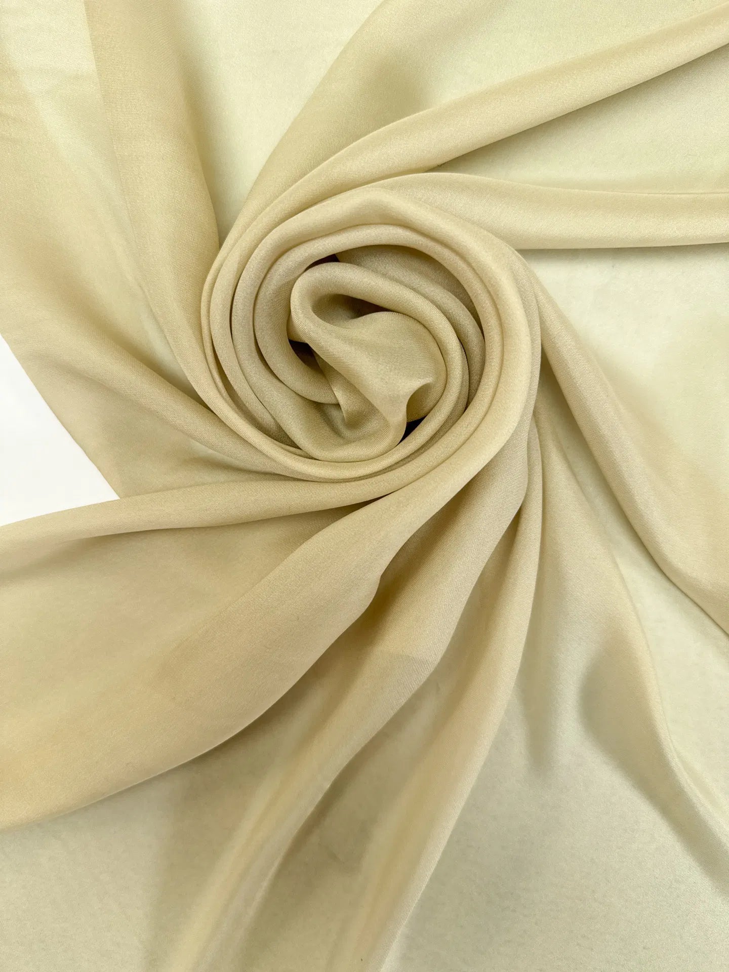 100% Zīda satīns - šampanietis 35 g/m²