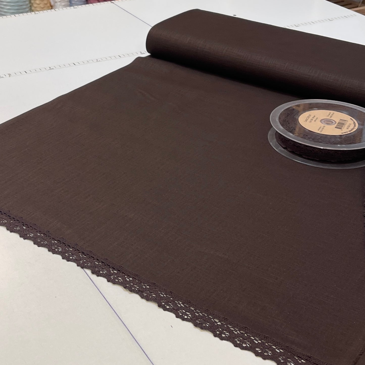 100% Linen fabric – chocolate brown | 230 g/m² | Enzyme washed