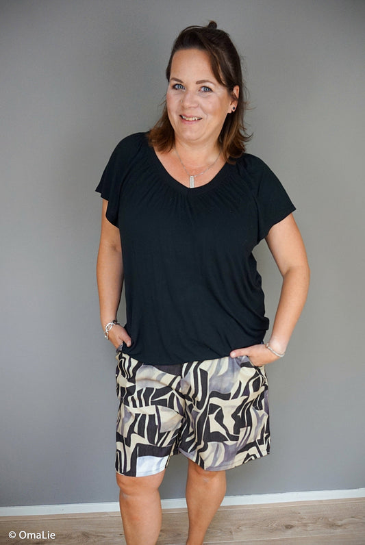 Bild von Jeansstoff mit abstraktem Muster – schwarz, grau und weiß, 190 g/m² – erhältlich bei Šarlotes audumi