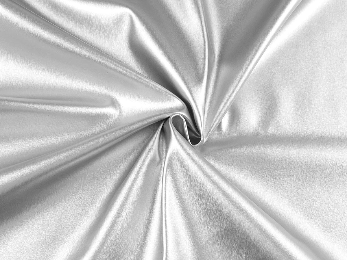 Bild mit Kunstleder mit Elastan, silber, 1 m Packung – online erhältlich bei Šarlotes audumi