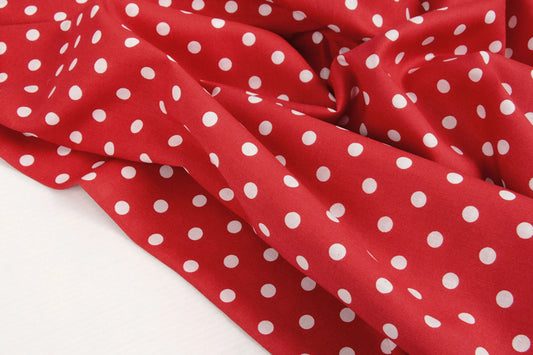 Premium 100% cotton fabric - dots on red 115 g/m²