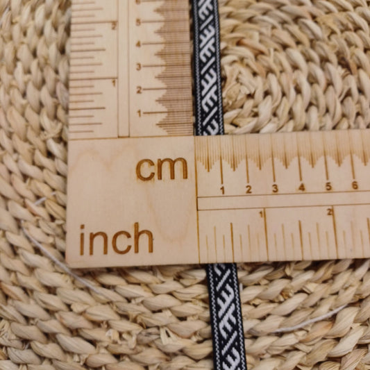 Tautiskā lente, josta Ūsiņš 12mm-melna-LV