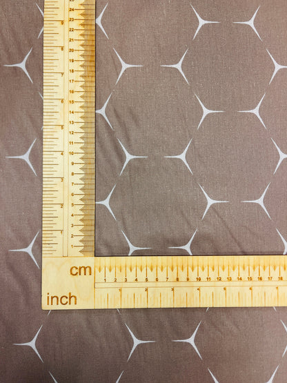 Tissu 100 % coton - motif abstrait brun 220cm 146 g/m²
