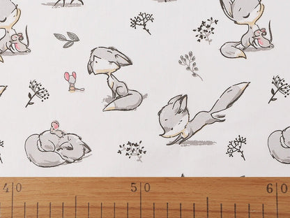 Image du tissu en coton 100 % - renardeau 125 g/m² – disponible chez Šarlotes audumi
