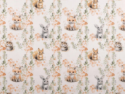Image en tissu 100 % coton – petit renard et ses amis 125 g/m², disponible chez Šarlotes audumi