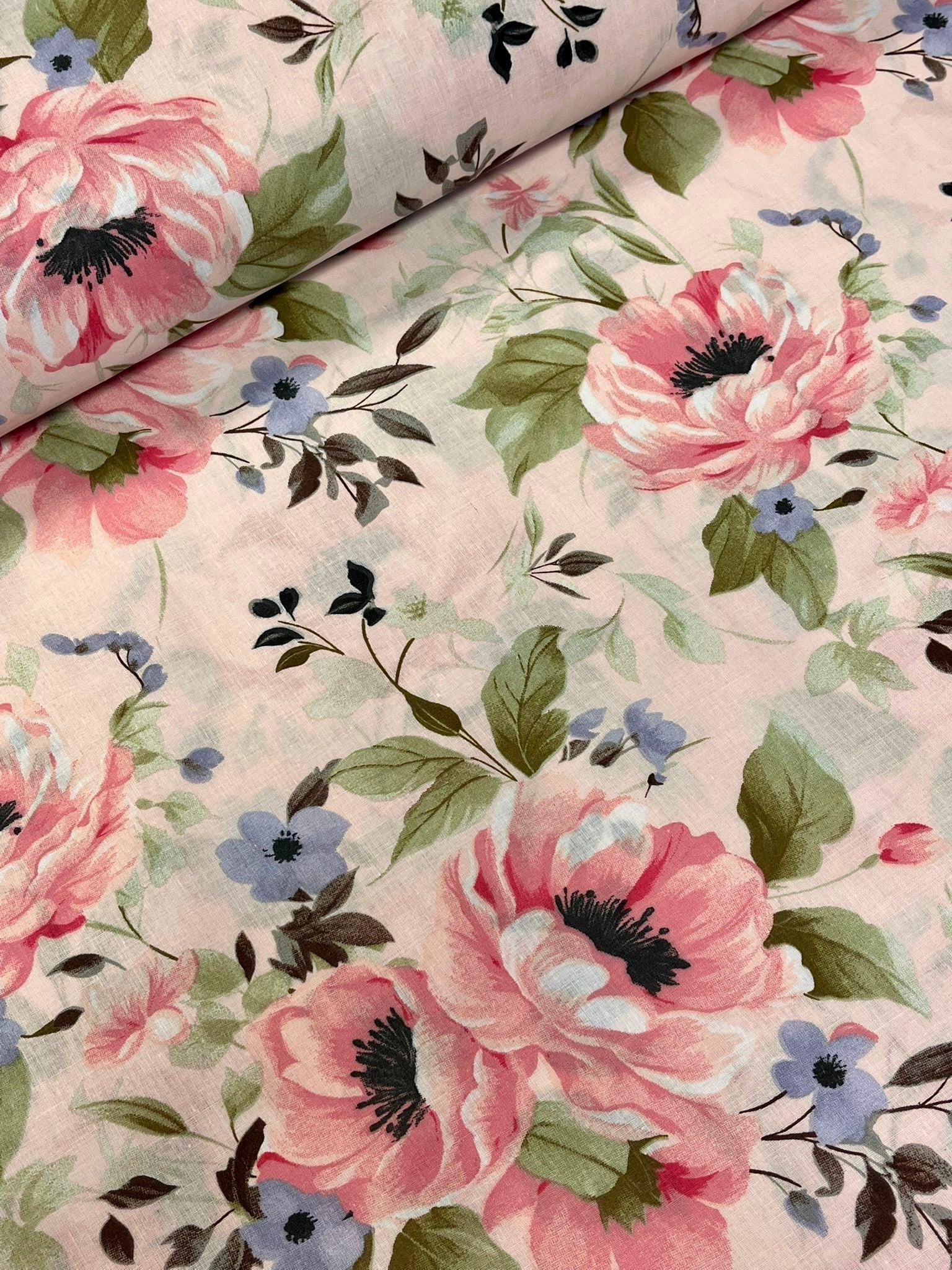 Attēls ar 100% Kokvilnas audums - peonijas 125 g/m² – pieejams Šarlotes audumi