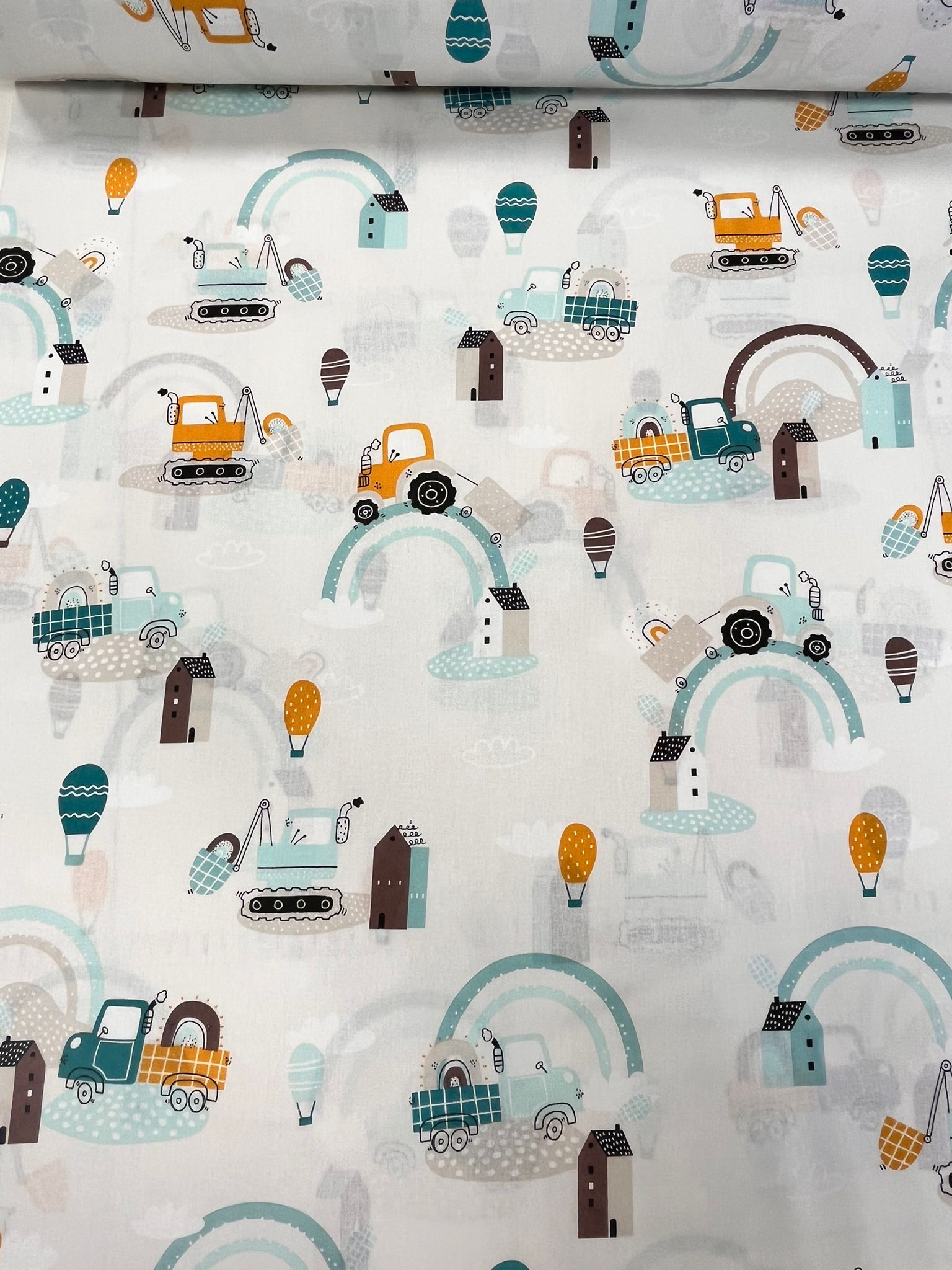 Attēls ar 100% Kokvilnas audums - traktori 125 g/m² – pieejams Šarlotes audumi