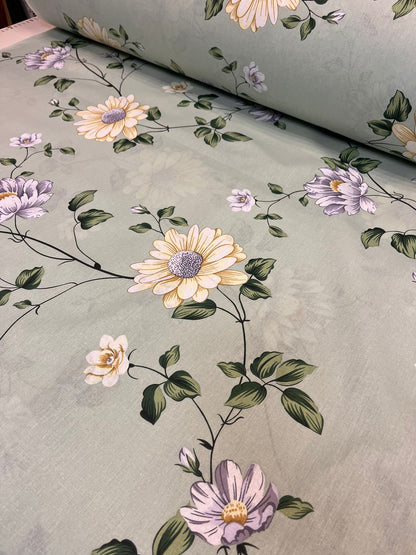 Attēls ar 100% Kokvilnas audums - ziedu pļava salvijas zaļš 220cm 130 g/m² – pieejams Šarlotes audumi