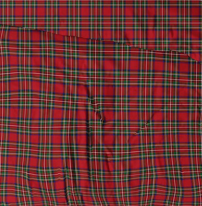 Bild mit 100 % Baumwollstoff – weihnachtlich rot kariert – online erhältlich bei Šarlotes audumi