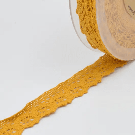 Image de dentelle en coton 100 %, 3 cm - jaune chaud – disponible chez Tissus Charlotte