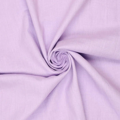 Bild von 100 % weichem Leinenstoff in Fliederlila, 165 g/m² – erhältlich bei Šarlotes audumi