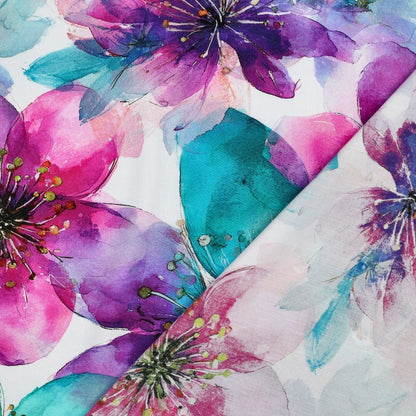 100 % Viskosegewebe LENZING™ ECOVERO™ – violette und türkisblaue Blumen – online erhältlich bei Charlottes Stoffe