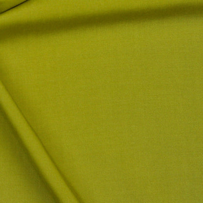 Tissu 100 % viscose vert olive 110 g/m²