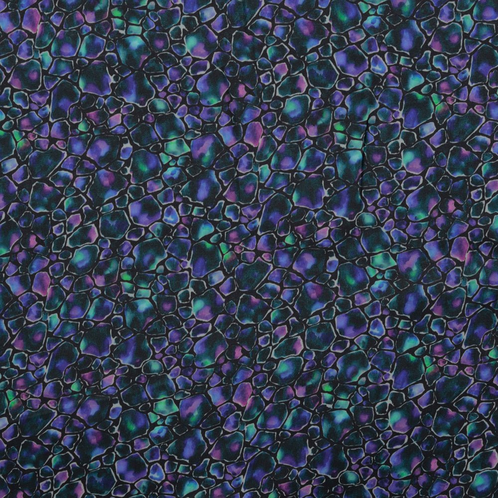 alt
Image en tissu 100 % viscose - mosaïque d’opale, disponible en ligne chez Tissus Charlotte