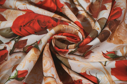 Tissu 100 % viscose - roses rouges 100 g/m²