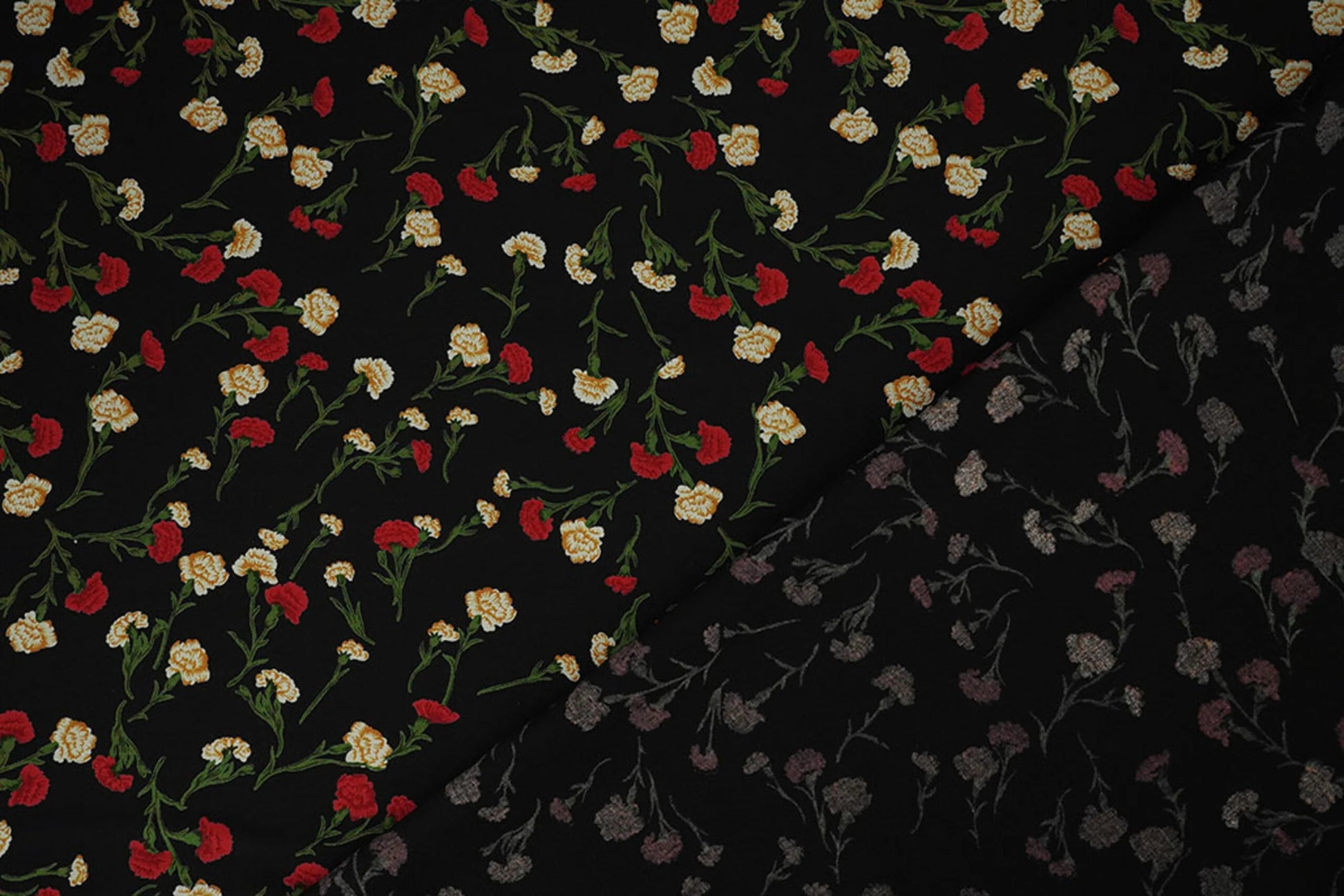Image with 100% viscose fabric - delicate red flowers 115 g/m² – available at Šarlotes audumi
