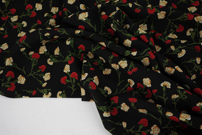 alt
Image of 100% viscose fabric - delicate small red flowers 115 g/m² – available at Šarlotes audumi