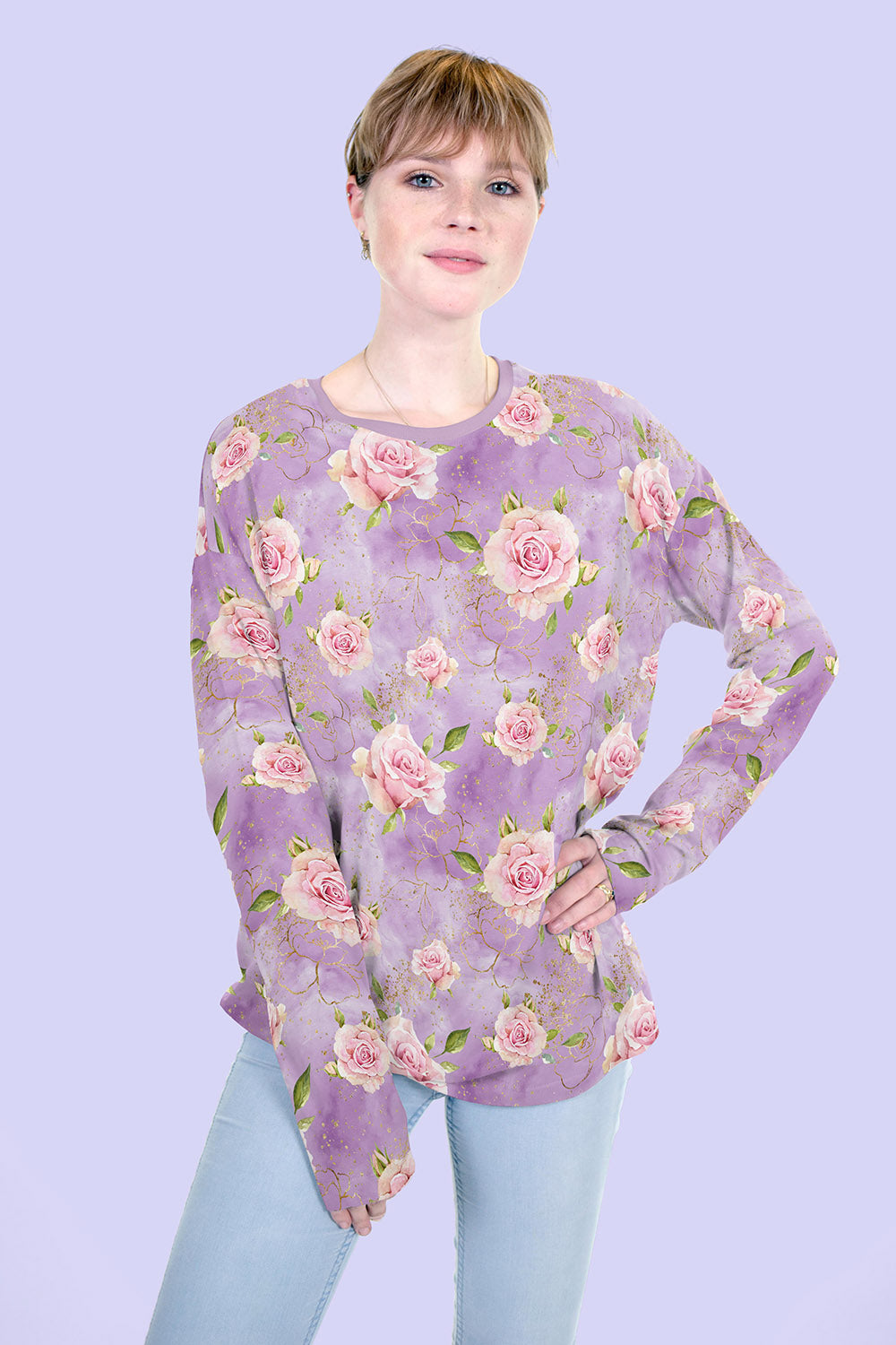 Jersey bouclé en coton - roses sur lilas