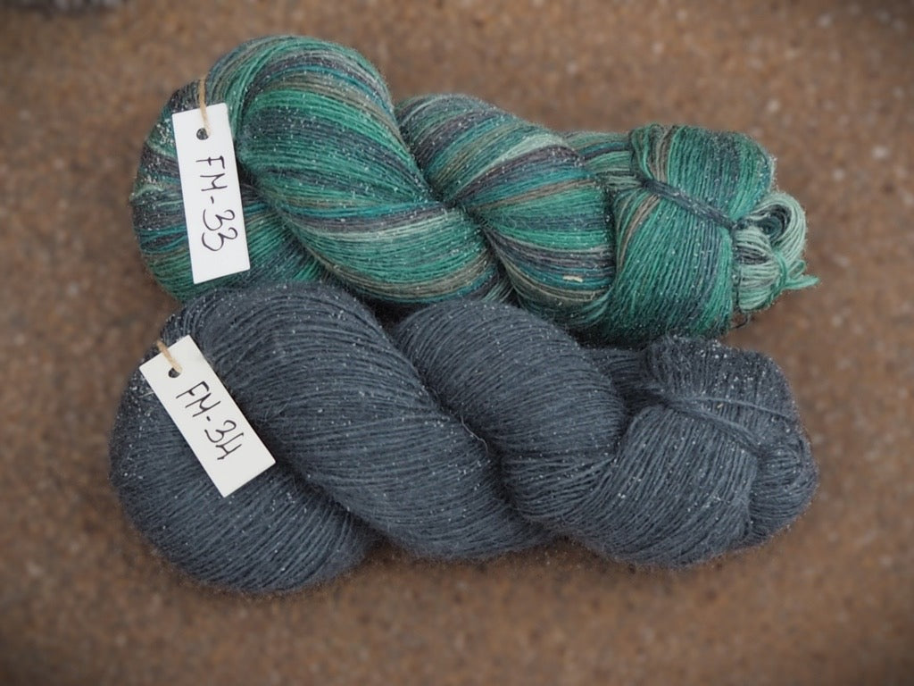 Siūlai Pāces vilnas fabrika 100% Merino- 100 g / 470 m