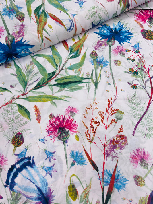 100% Cotton Fabric-Cornflowers 125 g/m²