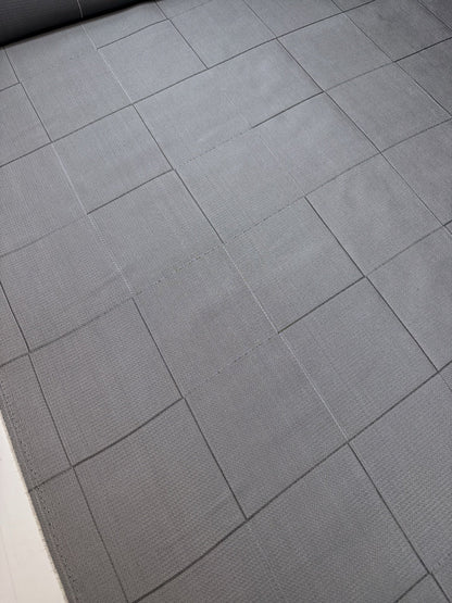Tissu italien en viscose et soie à carreaux gris – 120 g/m²