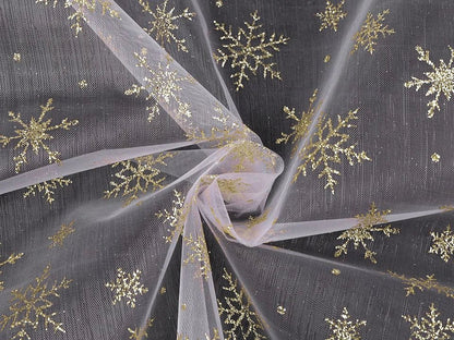 Organza blanche avec flocons de neige dorés scintillants – disponible en ligne chez Šarlotes audumi