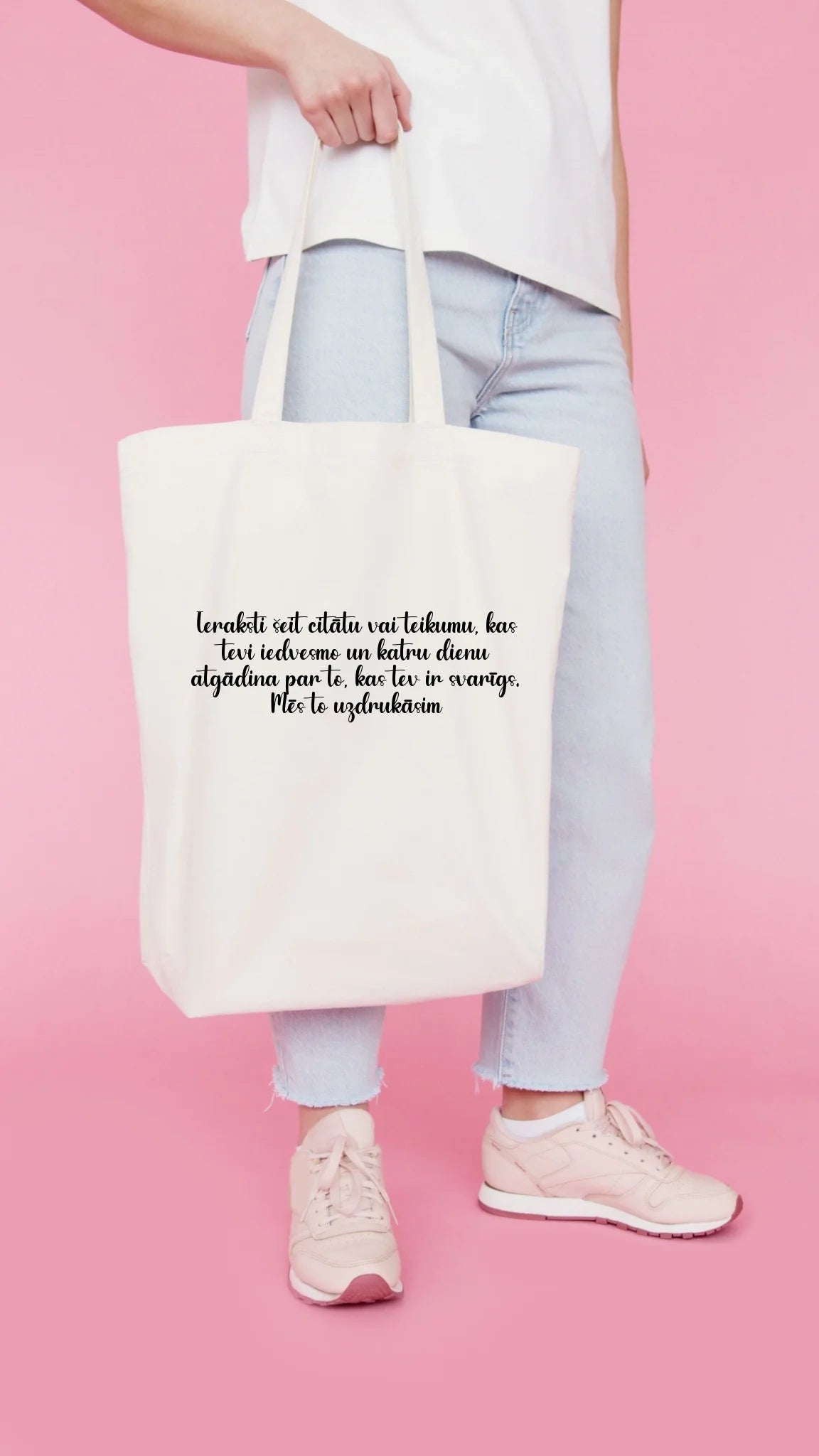 Sac en toile de coton épaisse avec votre texte – disponible en ligne chez Šarlotes audumi
