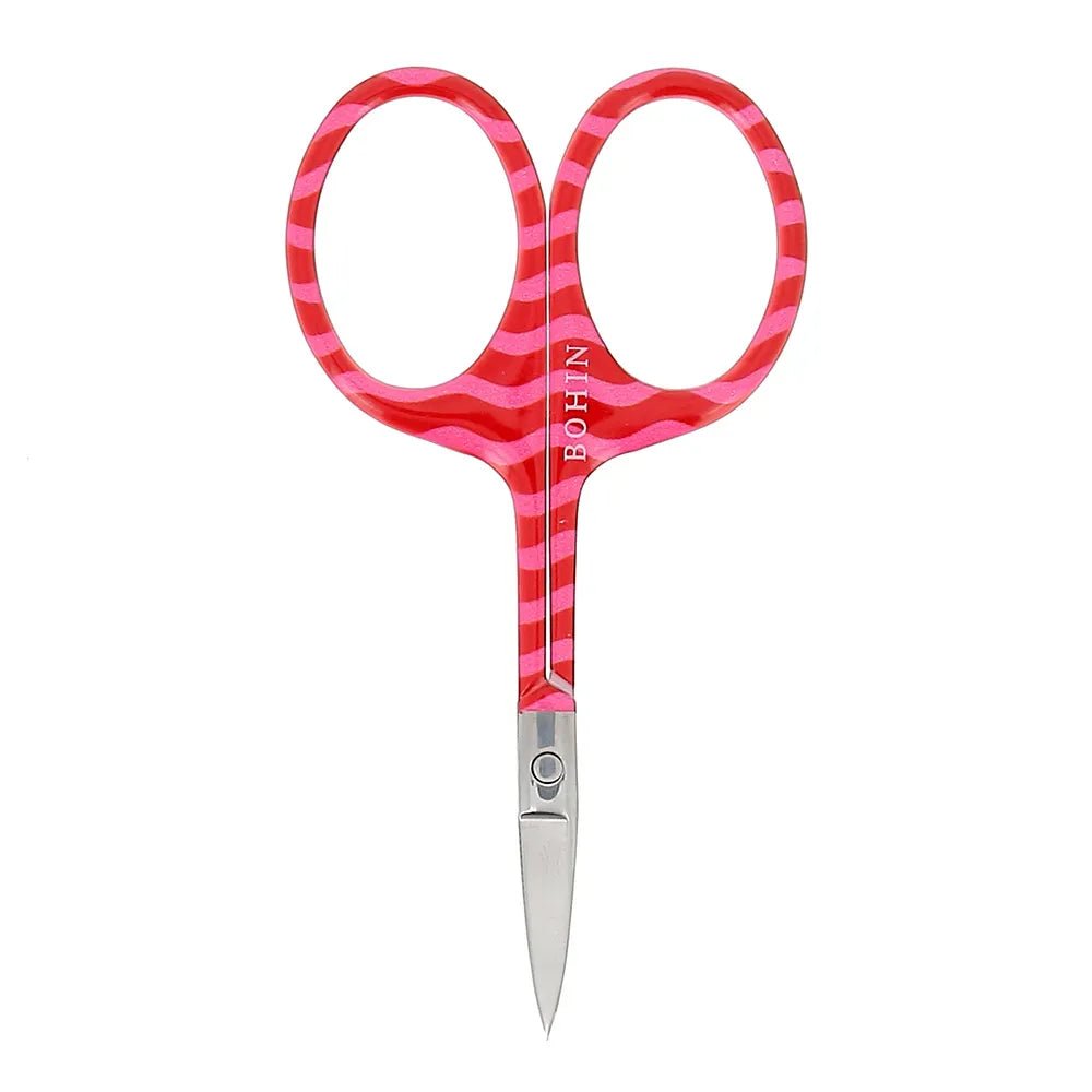 Bild von BOHIN-Stickschere Hola Guapa – 9 cm – online erhältlich bei Šarlotes audumi
