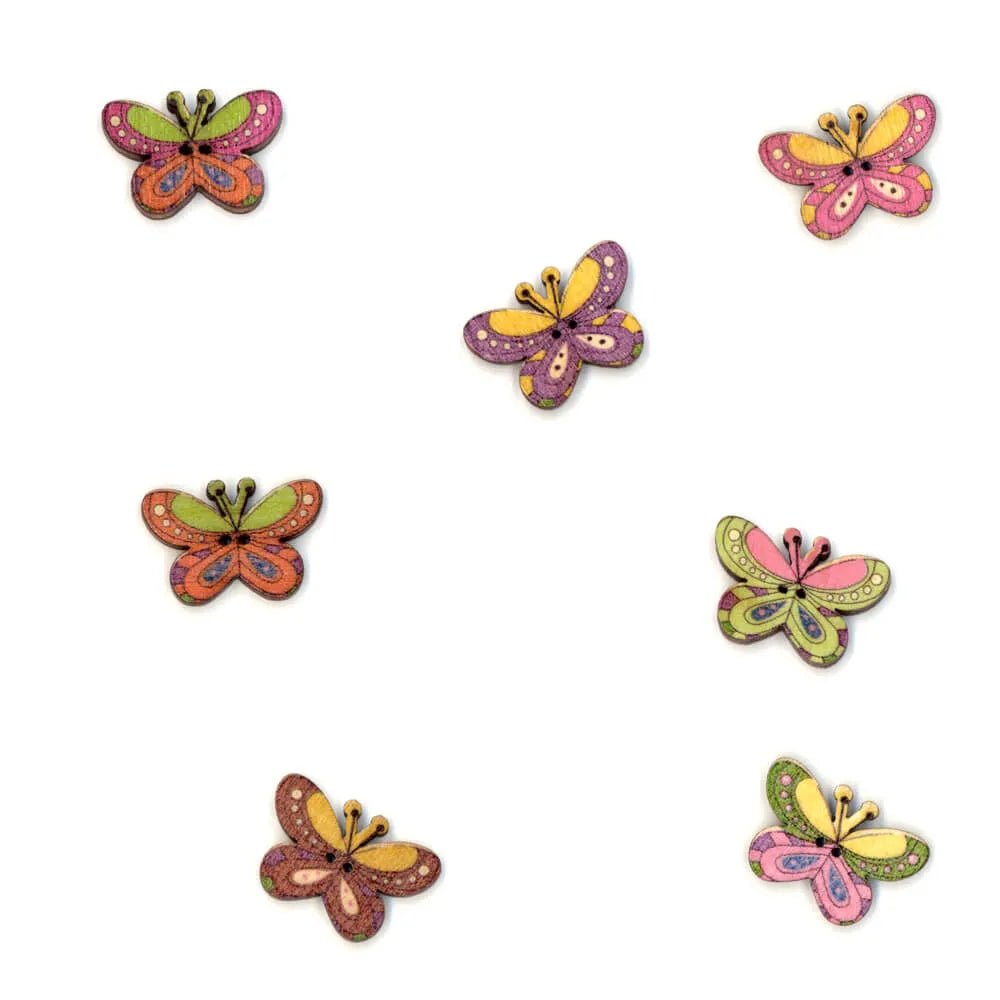 alt
Image de bouton en bois décoratif en forme de papillon – 25 mm – disponible en ligne chez Šarlotes audumi