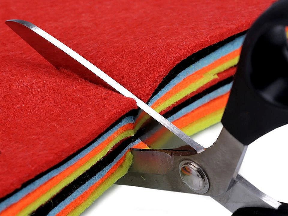 Image of tailor's scissors 28 cm – professional fabric scissors – available at Charlotte's Fabrics