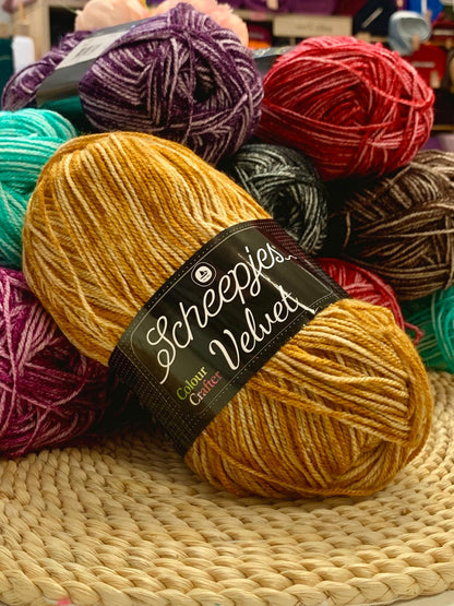 Yarn Scheepjes Colour Crafter Velvet - 300m 100g