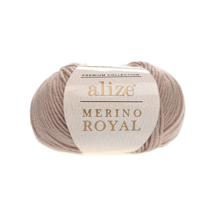 Image avec le fil Alize Merino Royal - 50 g / 100 m – disponible chez Šarlotes audumi
