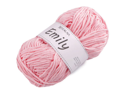 Image of Dzijas Emily - plush yarn - 100g / 120 m – available at Šarlotes audumi