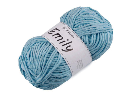 Image of Emily yarn - plush yarn - 100g / 120 m – available at Šarlotes audumi