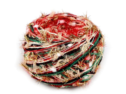 Bild mit Dzijas Weihnachtsgarn Alfie 50 g / 30 m – online erhältlich bei Šarlotes audumi