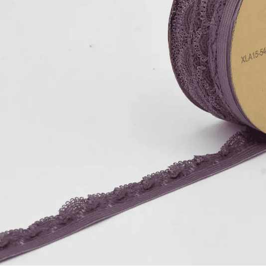 Attēls ar Elastīga gumija, mežģīne 2 cm - dūmakains plūmju tonis – pieejams Šarlotes audumi