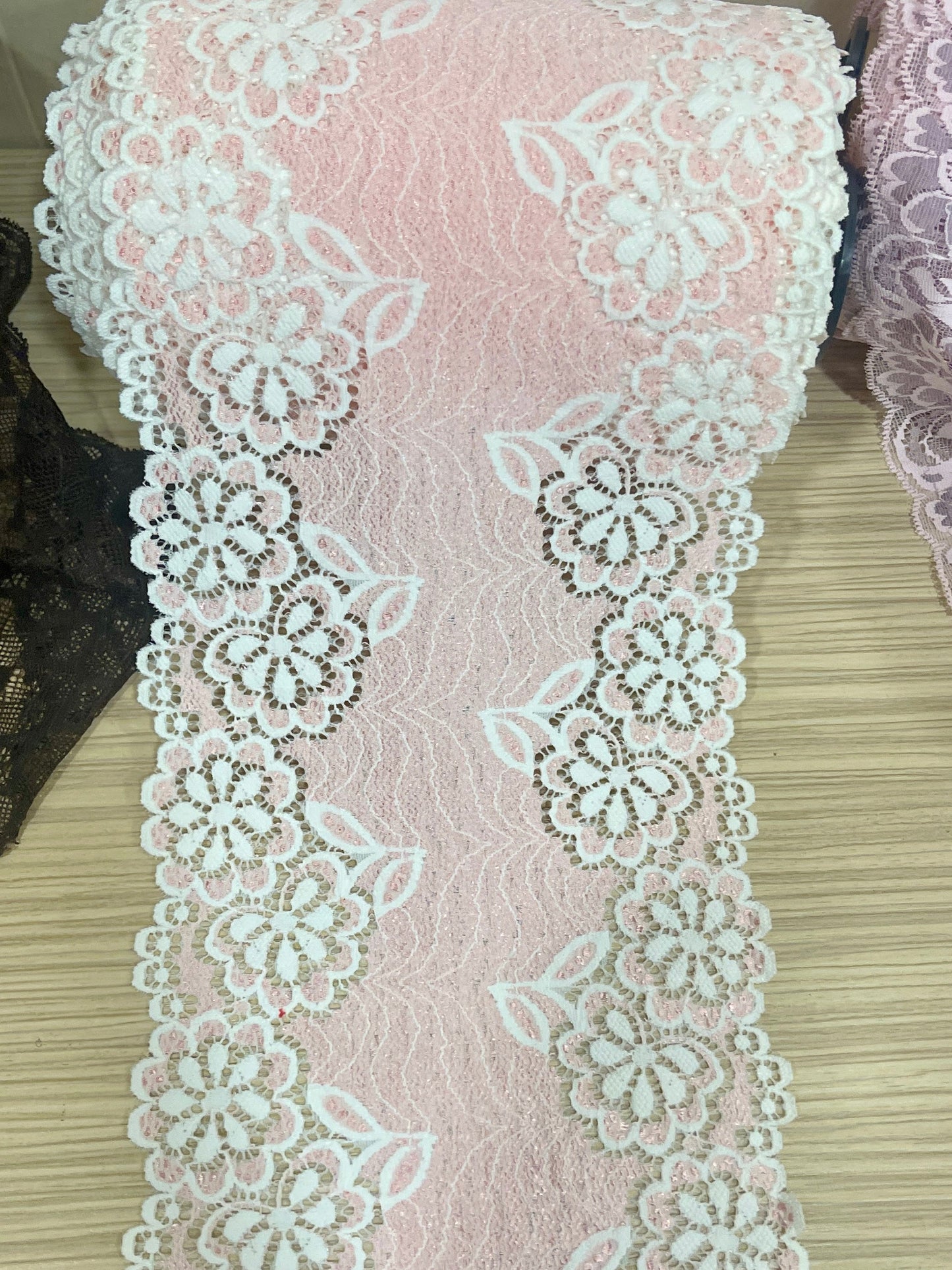 Image de dentelle élastique 17 cm-orchidée rose – disponible en ligne chez Šarlotes audumi