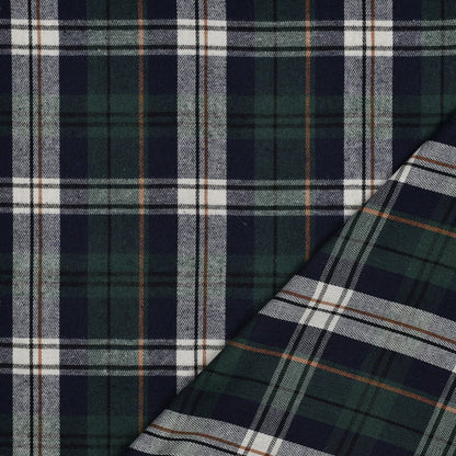 Image de flanelle - vert foncé à carreaux 137 g/m² – disponible chez Šarlotes audumi