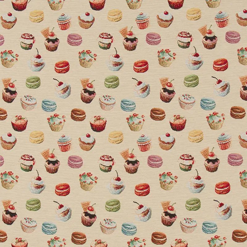 Image avec tapisserie - cupcakes 350 g/m² – disponible chez Šarlotes audumi