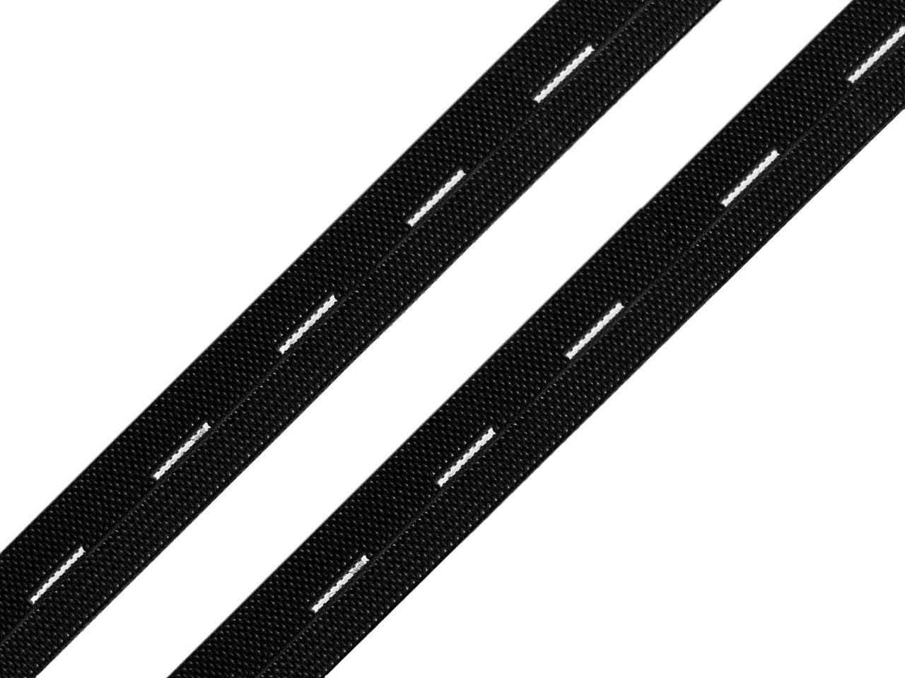 Rubber with buttonholes