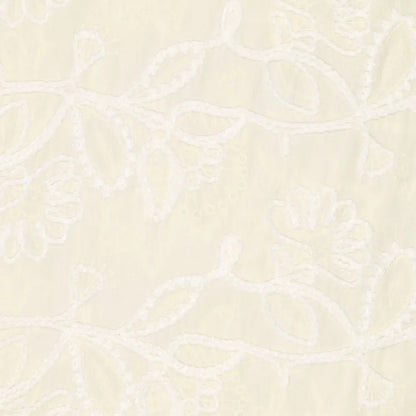 Tissu en coton brodé à motif - teinte beurre 145 g/m² – disponible chez Šarlotes audumi