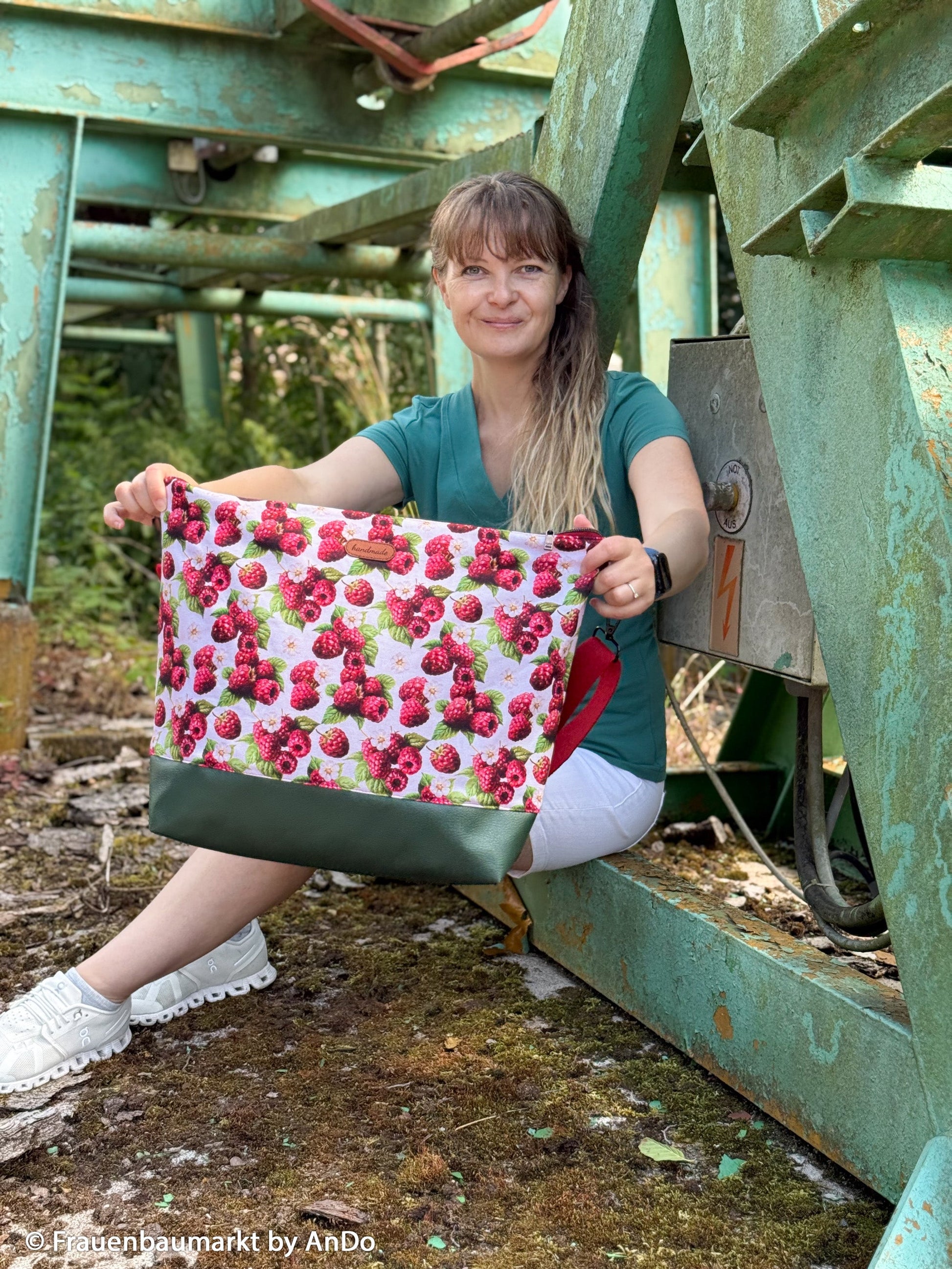 Attēls ar Kanvas audums - avenes 200 g/m² – pieejams Šarlotes audumi