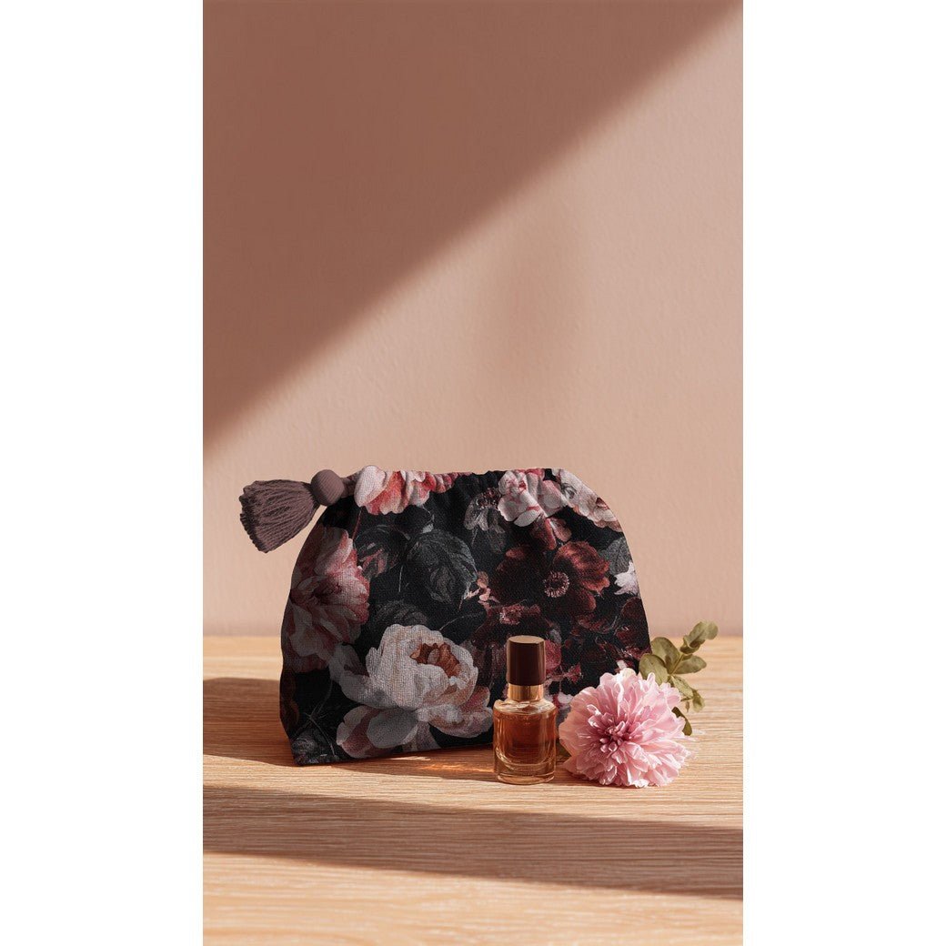 Image de toile canvas aux roses bordeaux 250 g/m² – disponible chez Šarlotes audumi